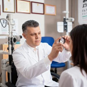 نسبة نجاح عملية تصحيح النظر 9 دكتور عيون مدينة نصر